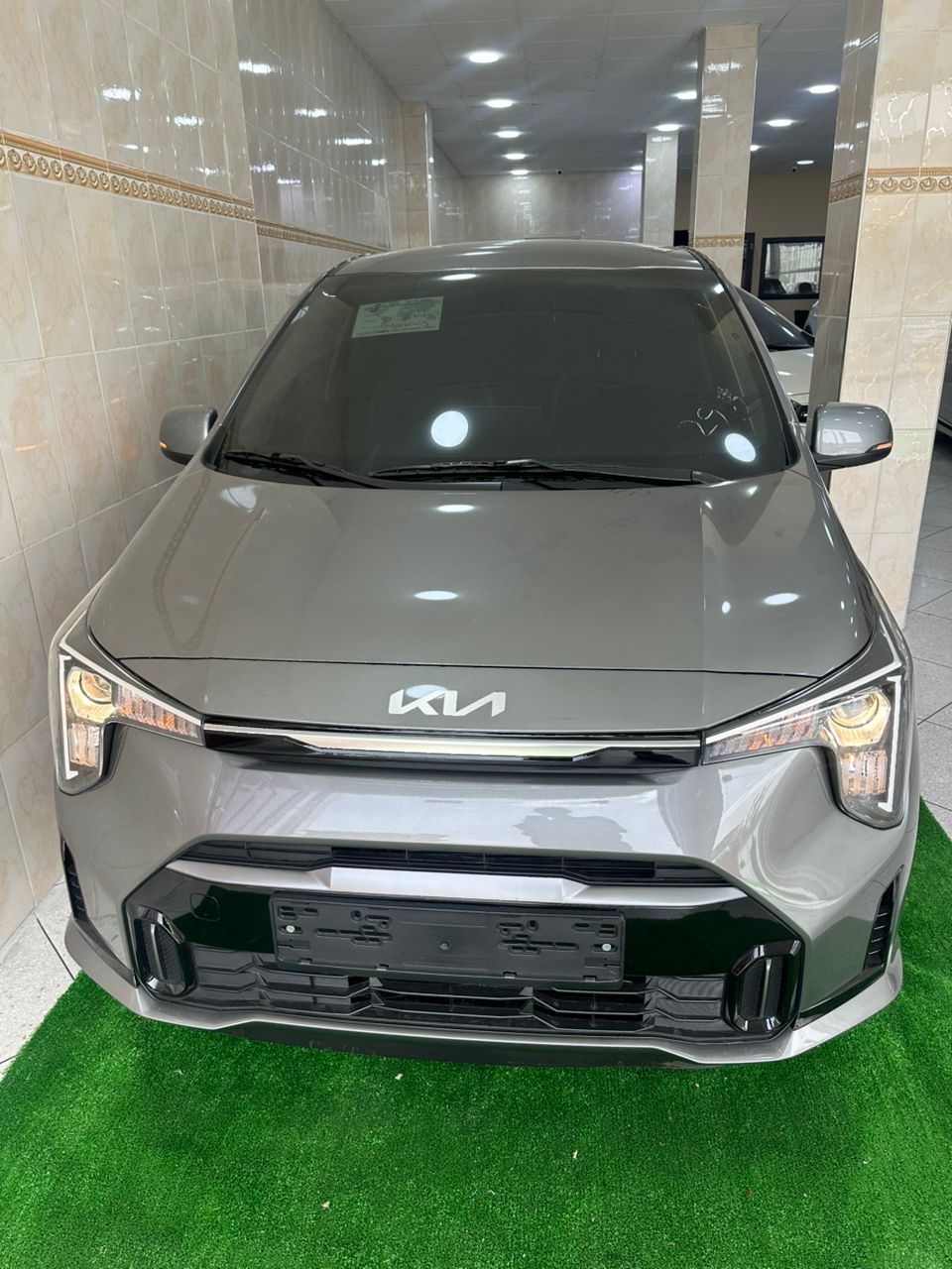 
								Kia New Morning full									