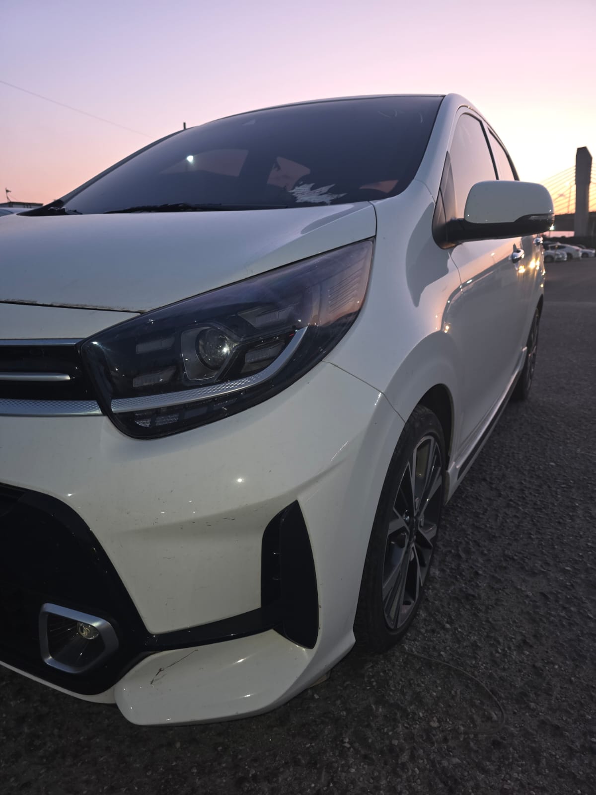 
								Kia New Morning – Finition Signature full									