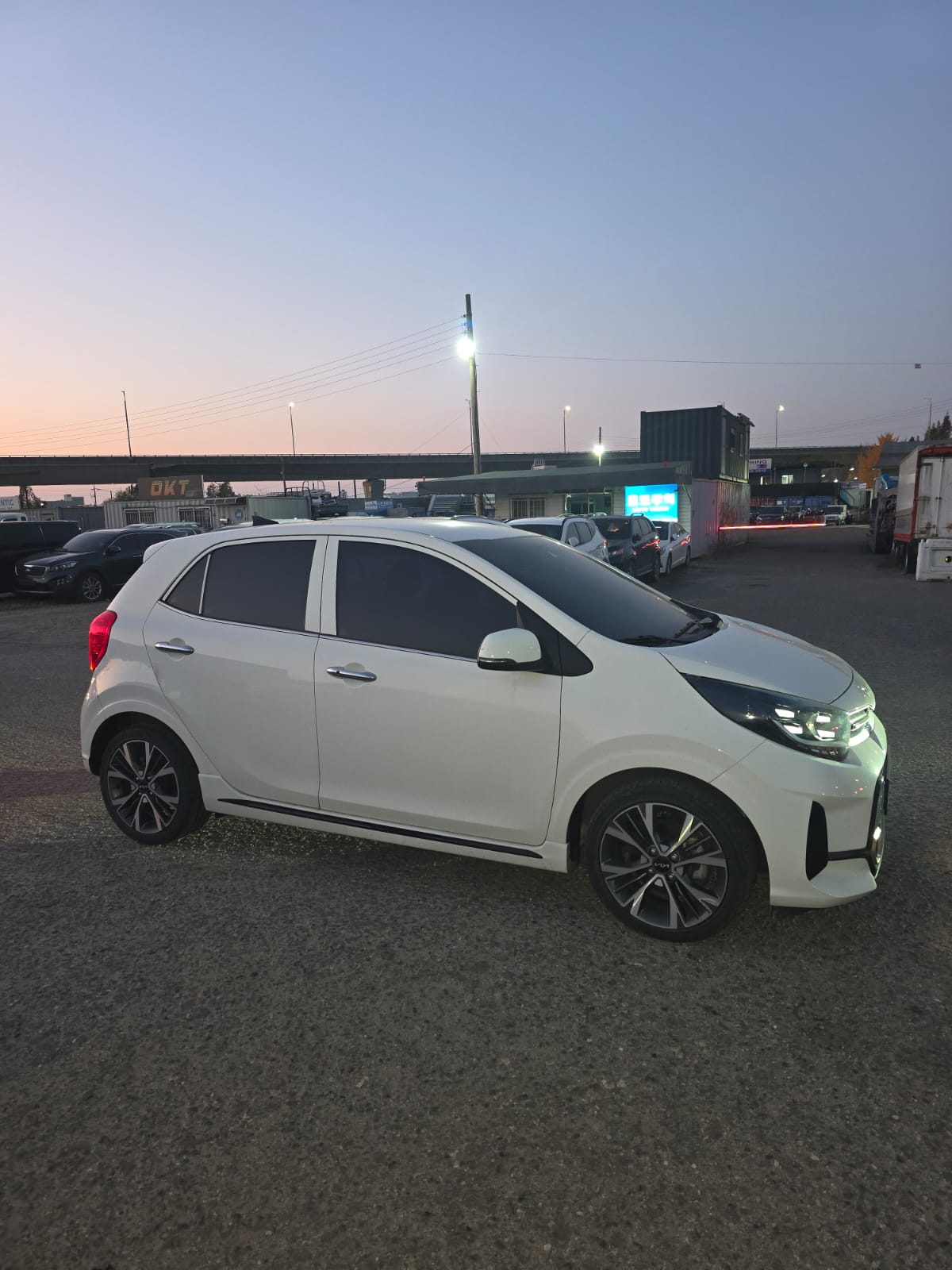 
								Kia New Morning – Finition Signature full									