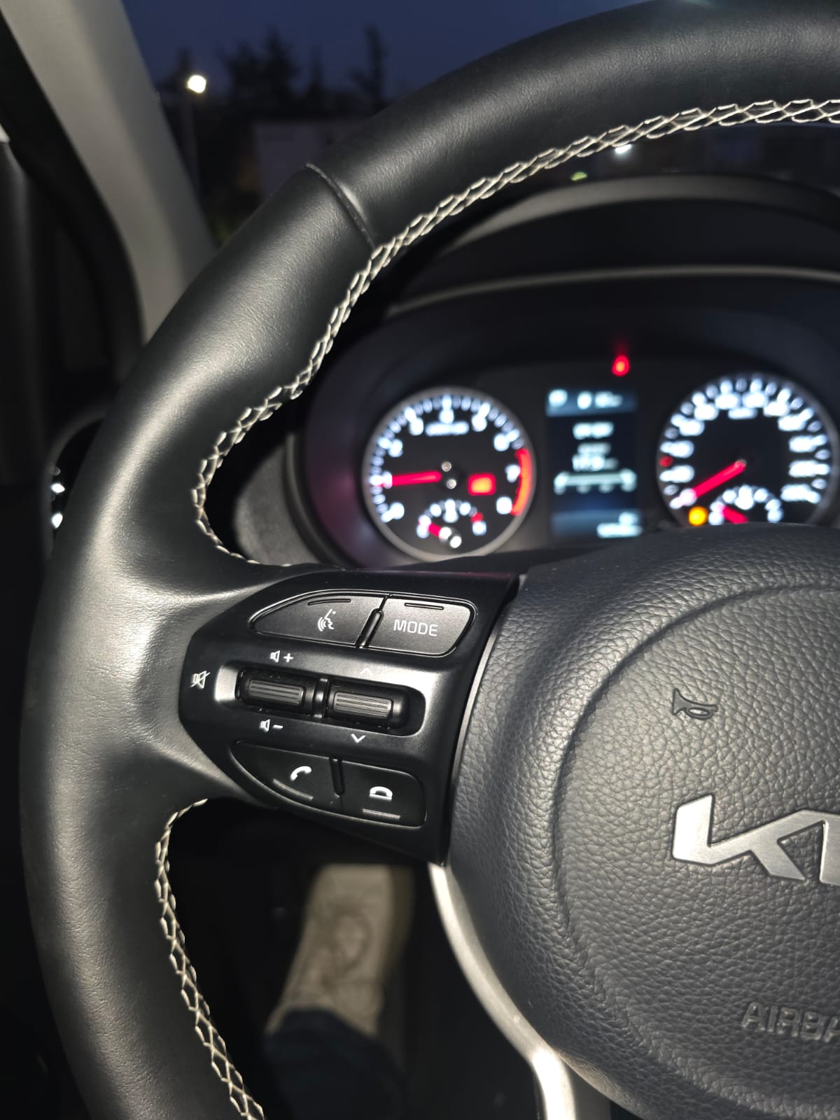 
								Kia New Morning – Finition Signature full									