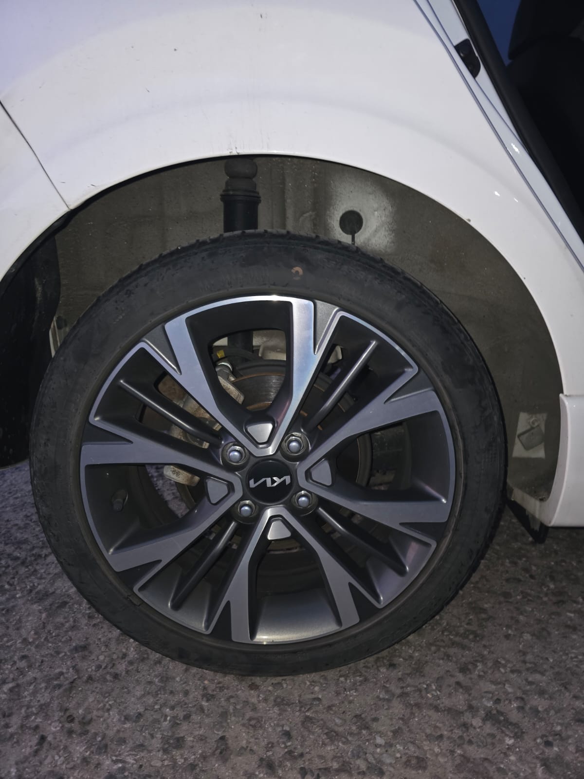 
								Kia New Morning – Finition Signature full									