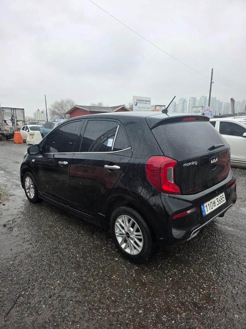 
								KIA MORNING 2023 PRESTIGE full									