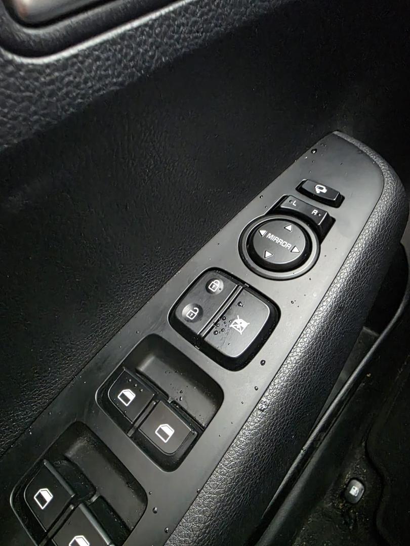 
								KIA MORNING 2023 SIGNATURE full									