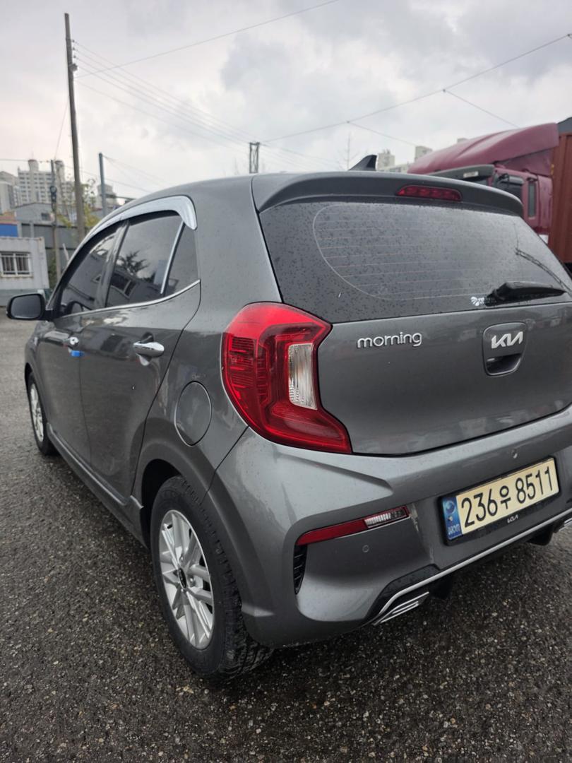 
								KIA MORNING 2023 SIGNATURE full									