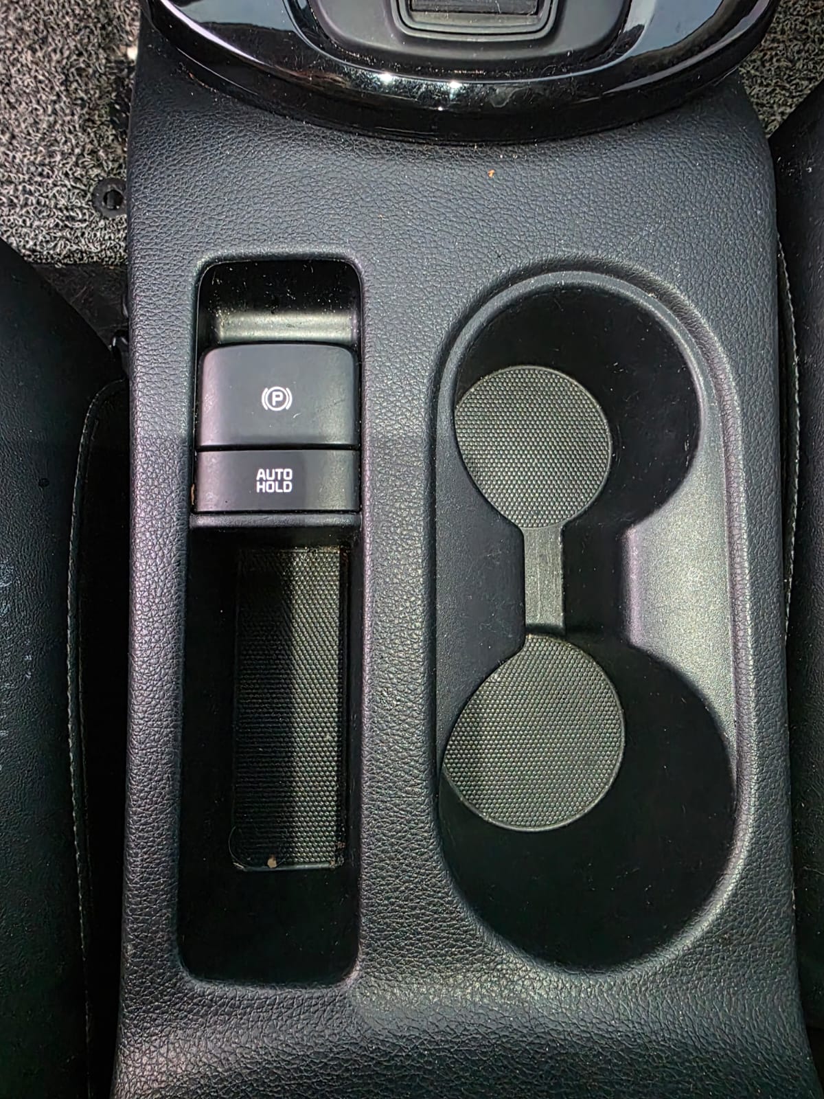 
								KIA SELTOS 2024 SIGNATURE full									