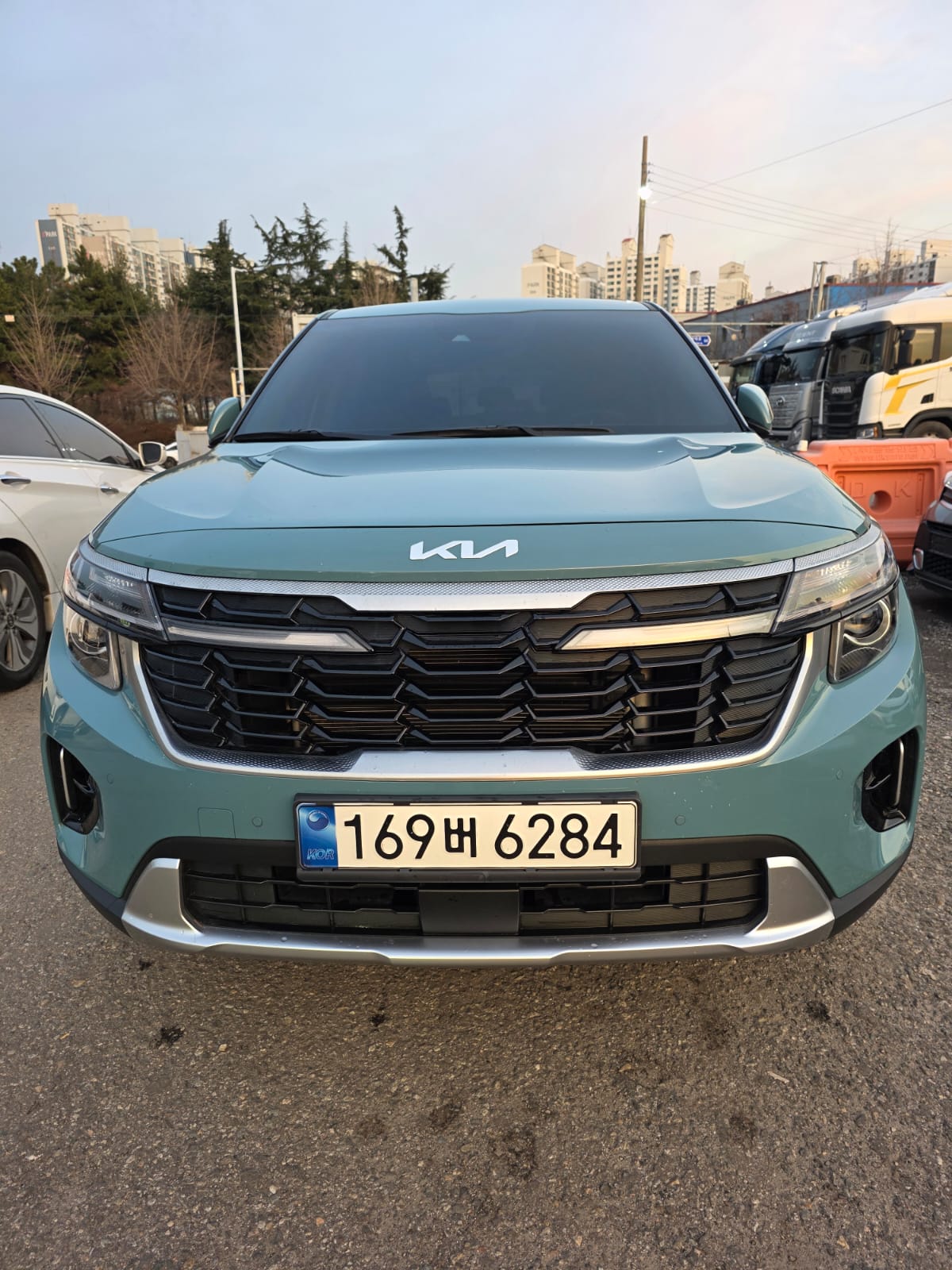 
								KIA SELTOS 2024 SIGNATURE full									