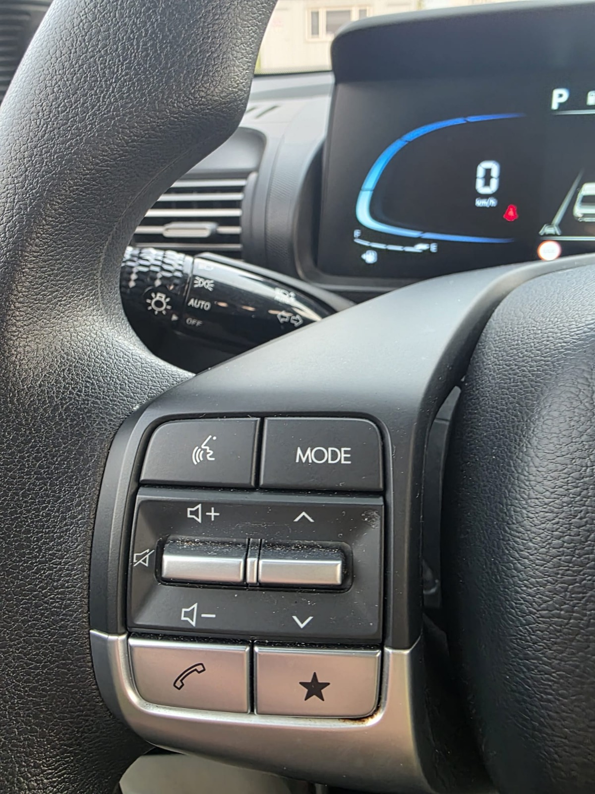 
								Hyundai Casper 2023 full									