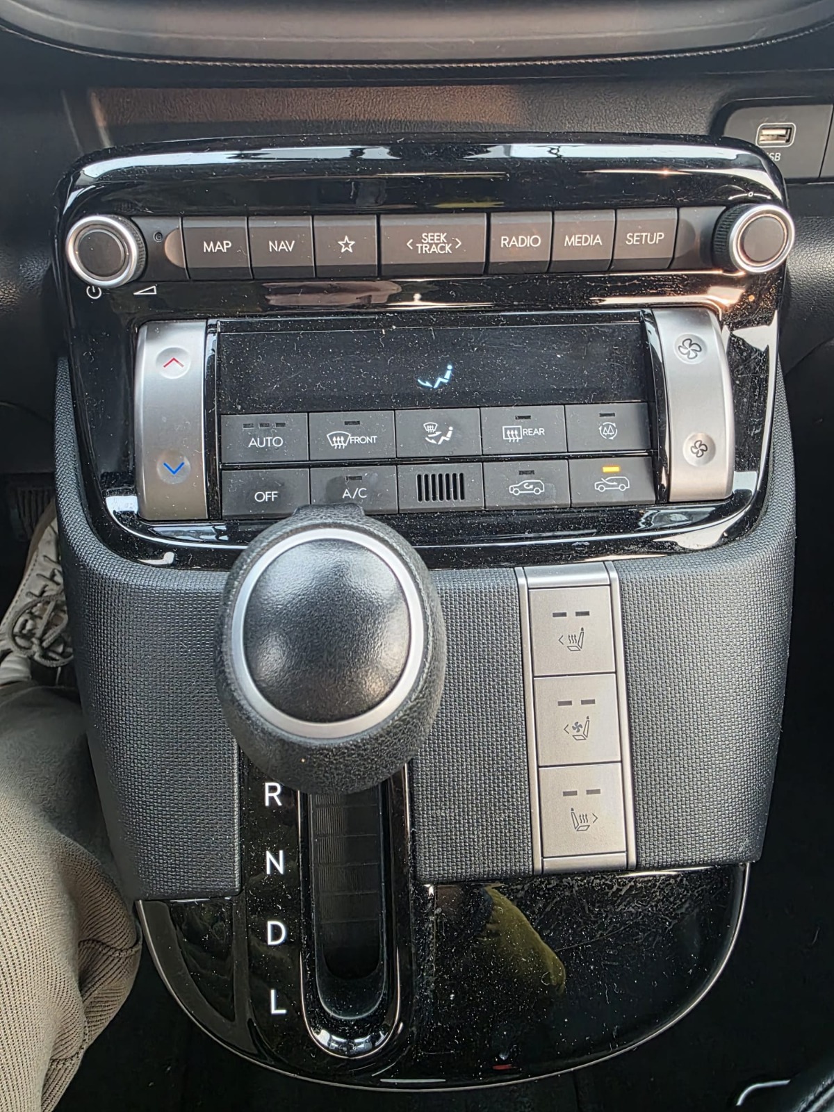 
								Hyundai Casper 2023 full									