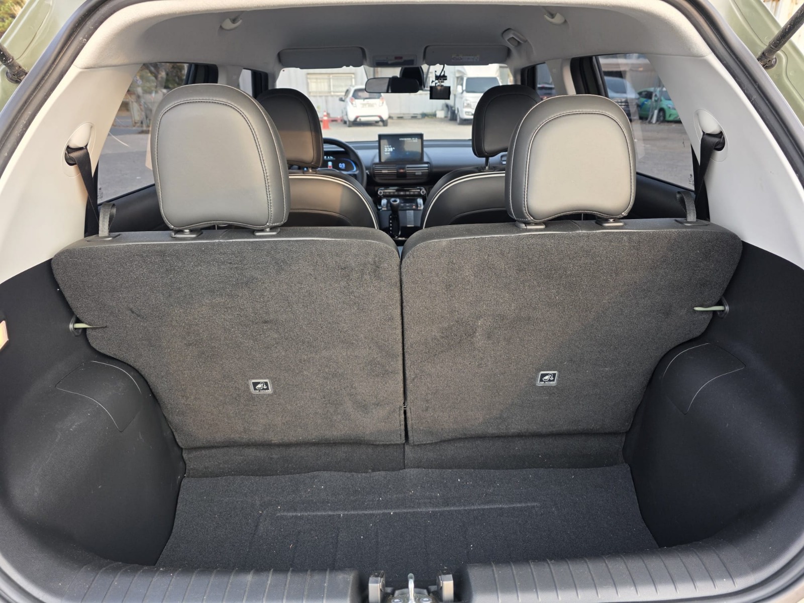 
								Hyundai Casper 2023 full									