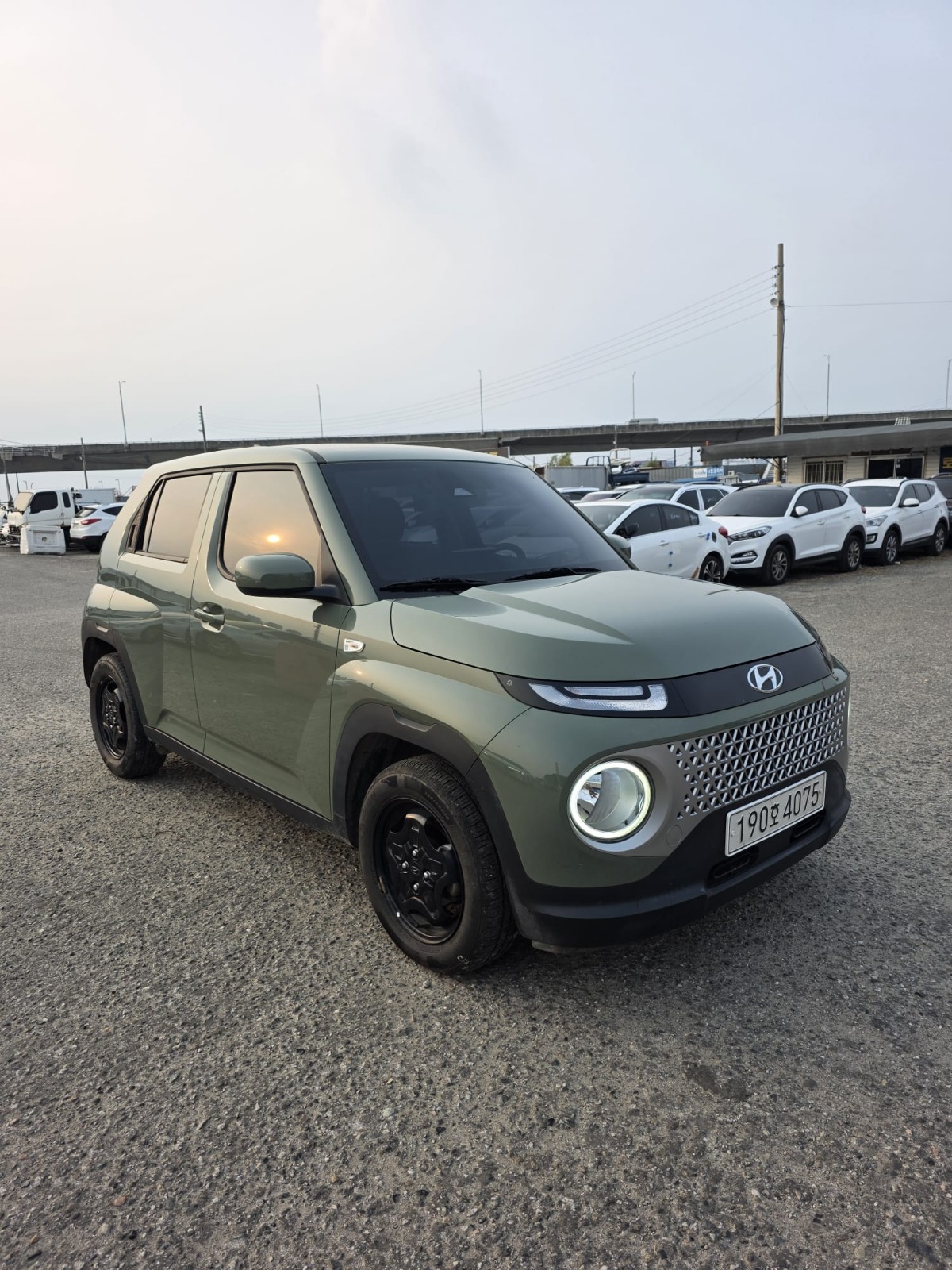 
								Hyundai Casper 2023 full									