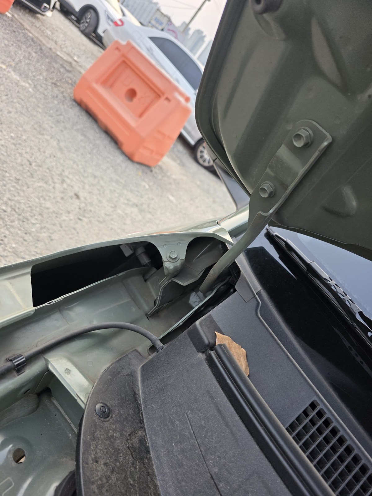 
								Hyundai Casper 2023 full									