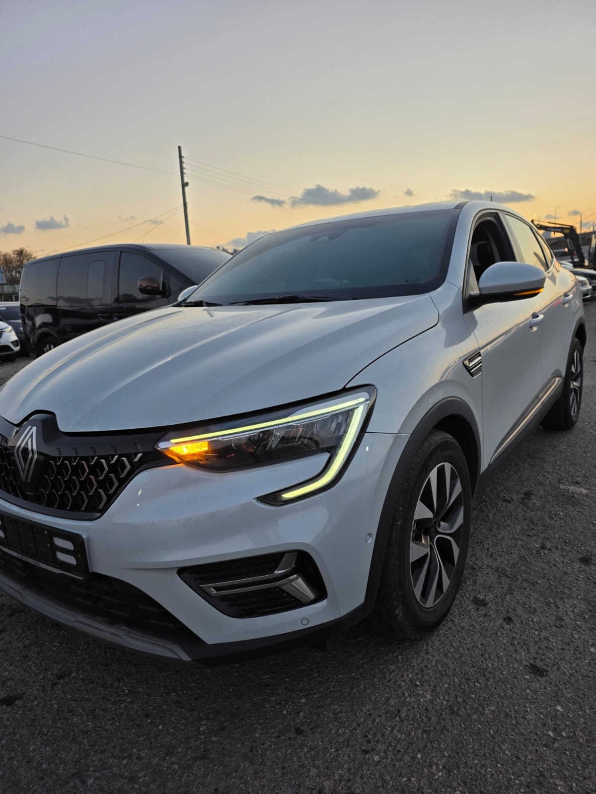 
								Renault Arkana / Samsung XM3 2023 full									